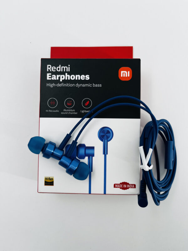 Redmi Wired High Definition in-Ear Earphones - Image 2